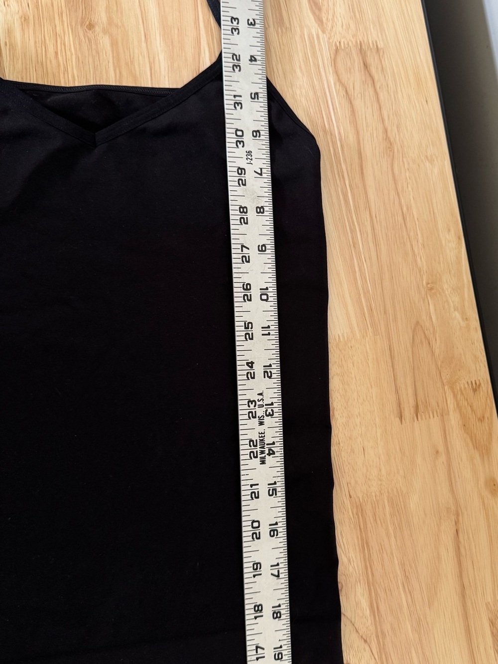 Set of 2 Halogen Black V-Neck Spaghetti Strap Compression Camisoles Small - Picture 5 of 5